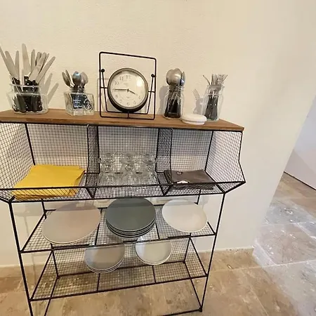 Maison Cosy Intra-muros, Clim, Parking, Extérieur * Aigues-Mortes