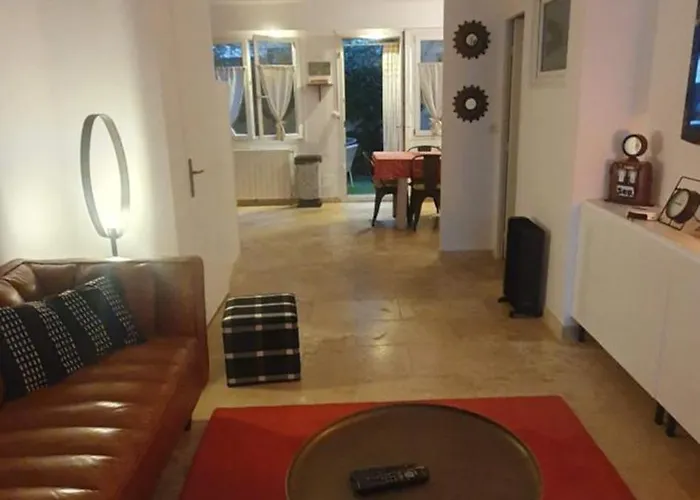 Maison Cosy Intra-muros, Clim, Parking, Exterieur Σπίτι διακοπών Aigues-Mortes